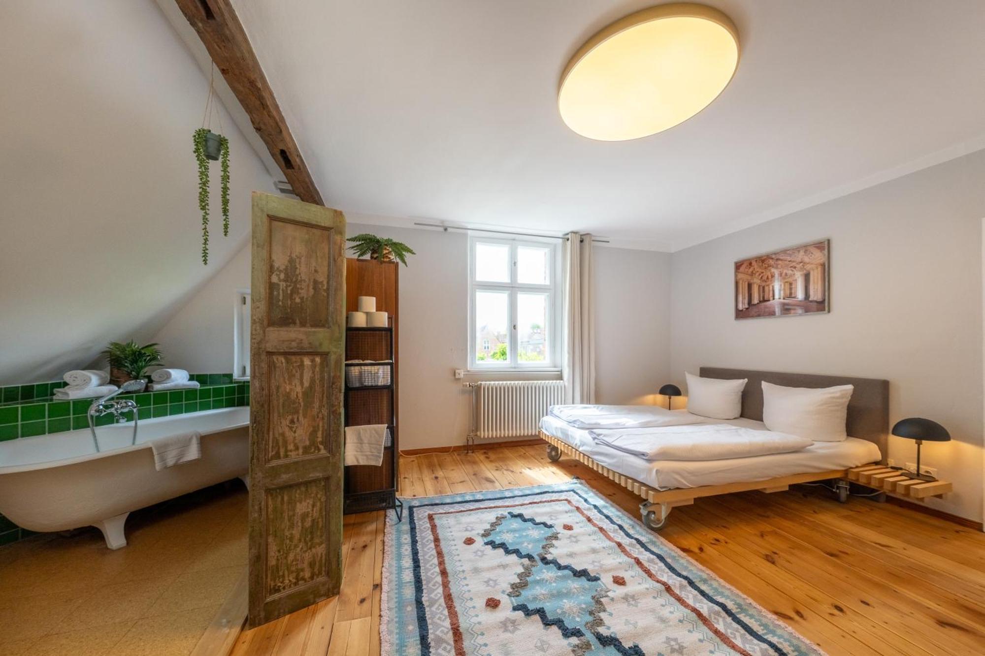 Design Apartments - "Im Hollaenderhaus" พอทสดัม ภายนอก รูปภาพ