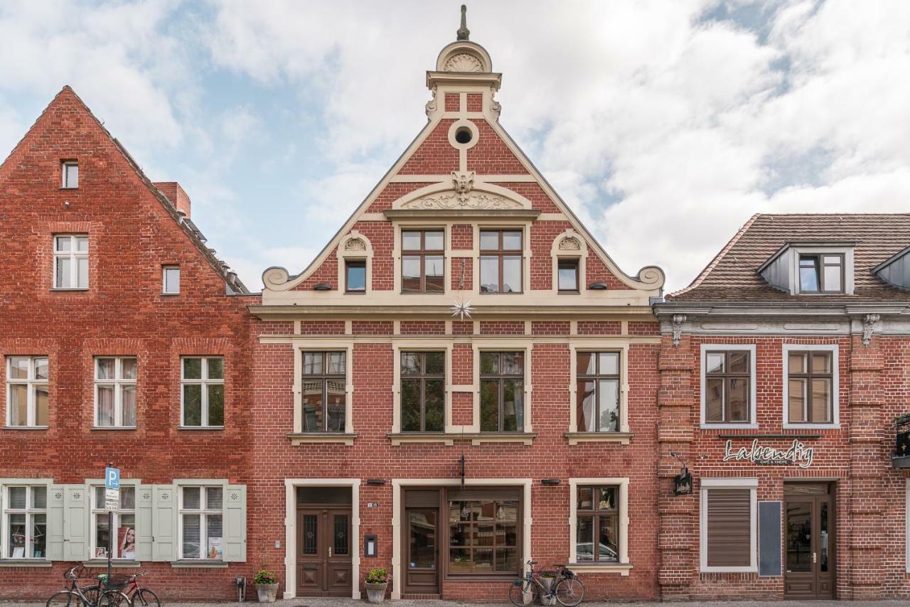 Design Apartments - "Im Hollaenderhaus" พอทสดัม ภายนอก รูปภาพ